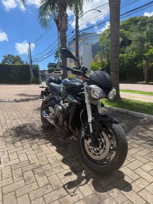 TRIUMPH STREET TRIPLE 765 S TRIUMPH STREET TRIPLE 765 S